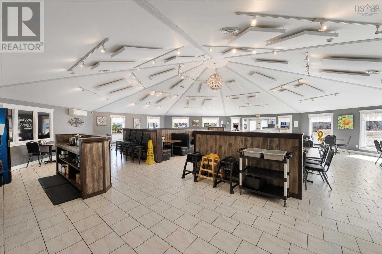 71 Main Street, Middleton, Nova Scotia  B0S 1P0 - Photo 14 - 202606967