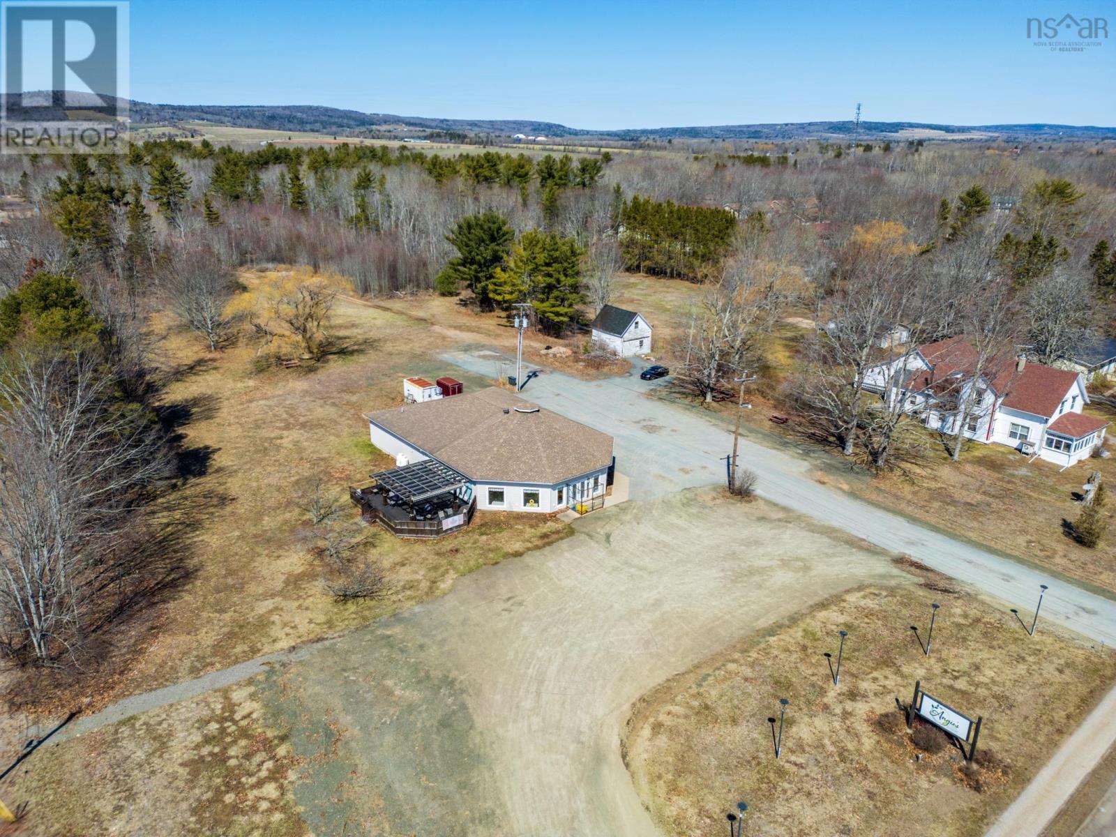 71 Main Street, Middleton, Nova Scotia  B0S 1P0 - Photo 33 - 202606967