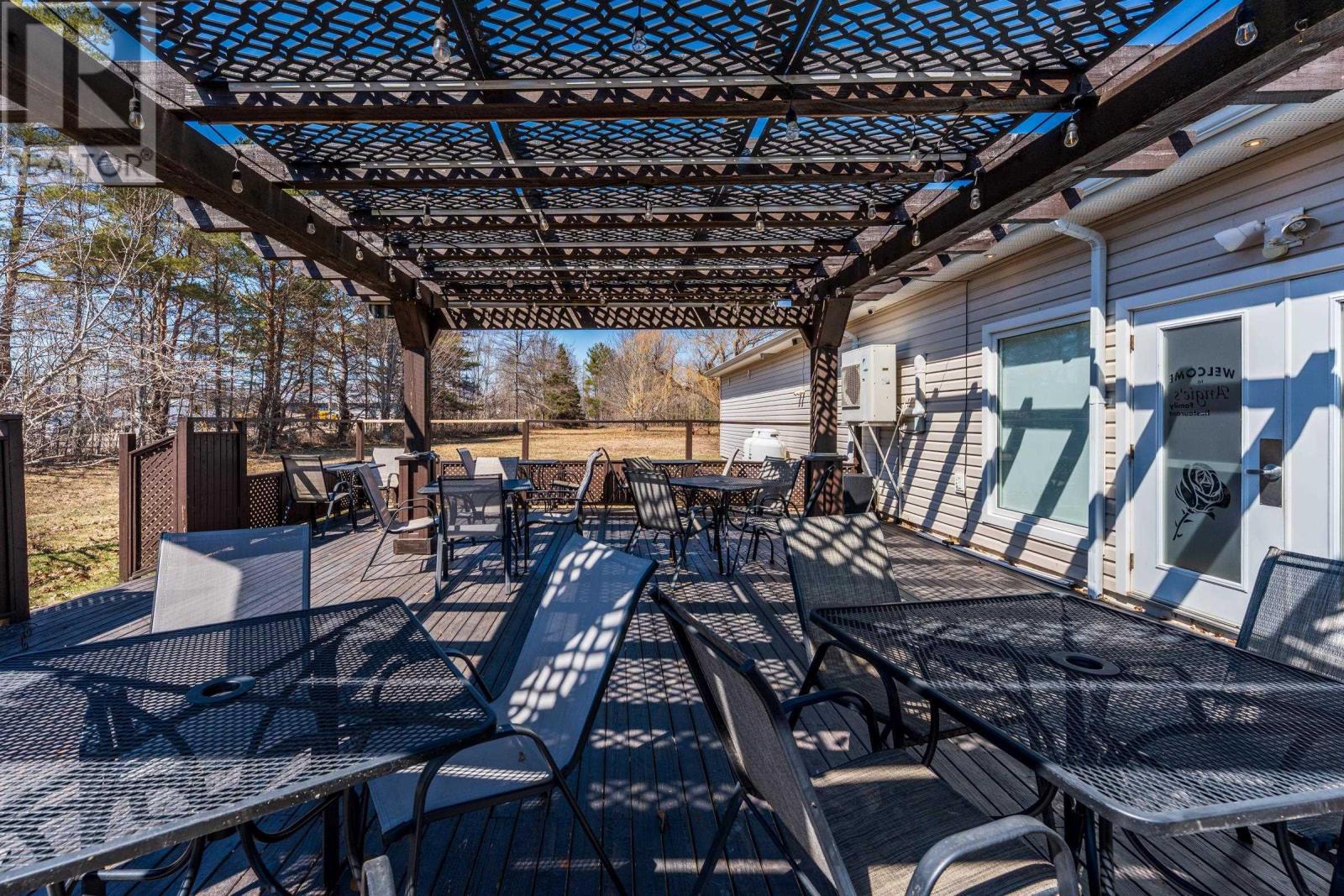 71 Main Street, Middleton, Nova Scotia  B0S 1P0 - Photo 6 - 202606967