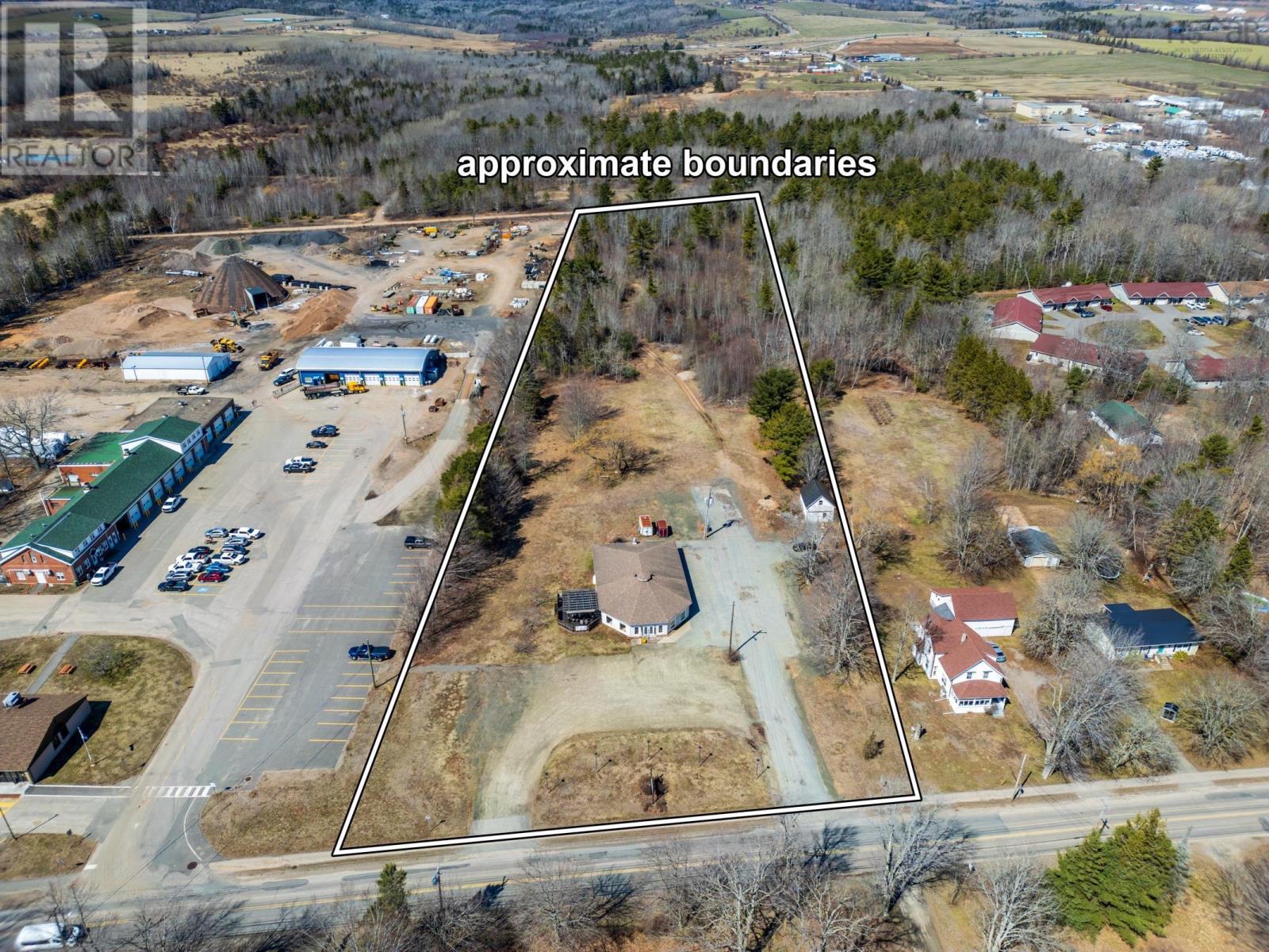 71 Main Street, Middleton, Nova Scotia  B0S 1P0 - Photo 7 - 202606967