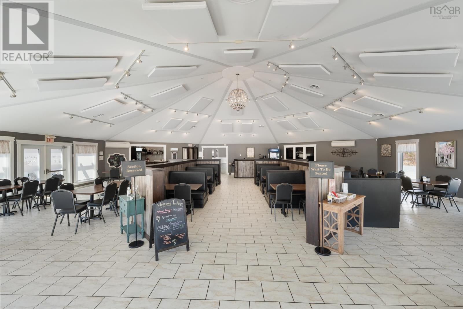 71 Main Street, Middleton, Nova Scotia  B0S 1P0 - Photo 8 - 202606967