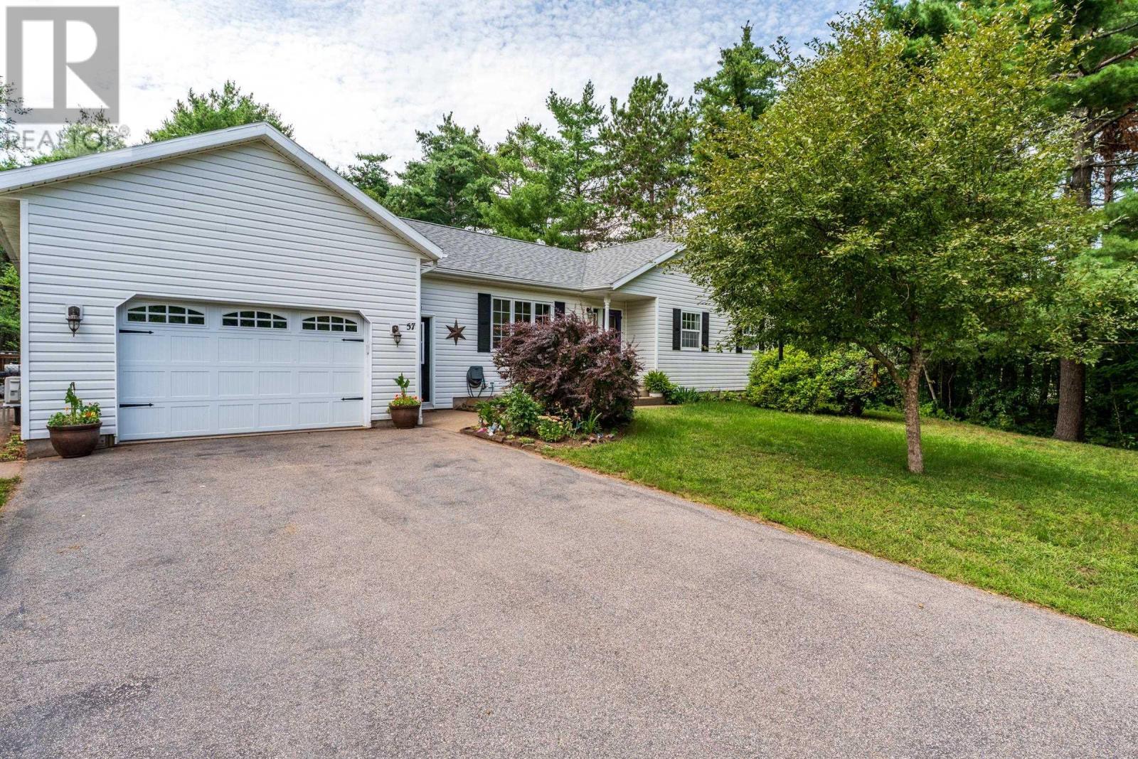 57 Dr Lewis Johnston Street, South Farmington, Nova Scotia  B0P 1W0 - Photo 2 - 202621995
