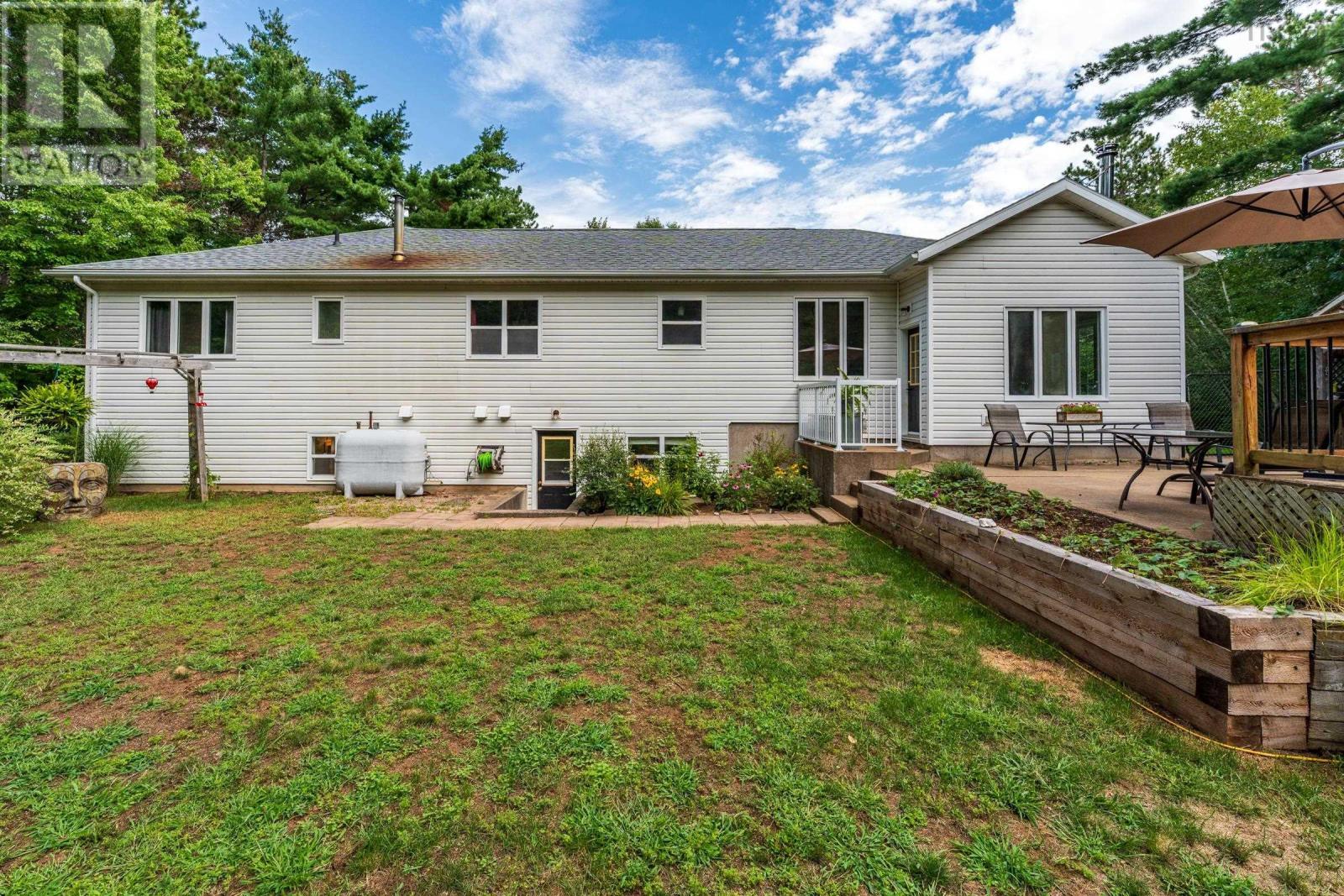 57 Dr Lewis Johnston Street, South Farmington, Nova Scotia  B0P 1W0 - Photo 8 - 202621995